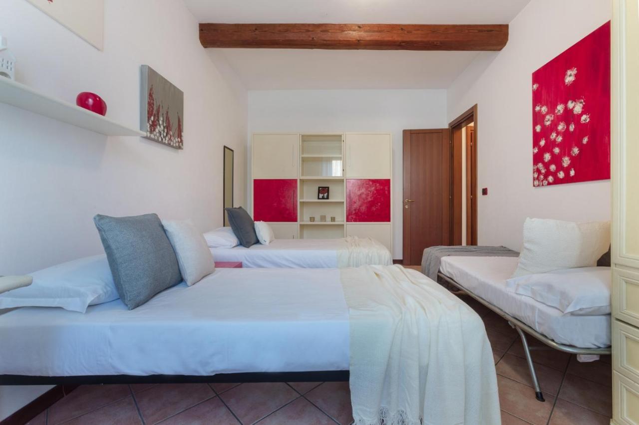 Central Ferrara Apartment Екстериор снимка